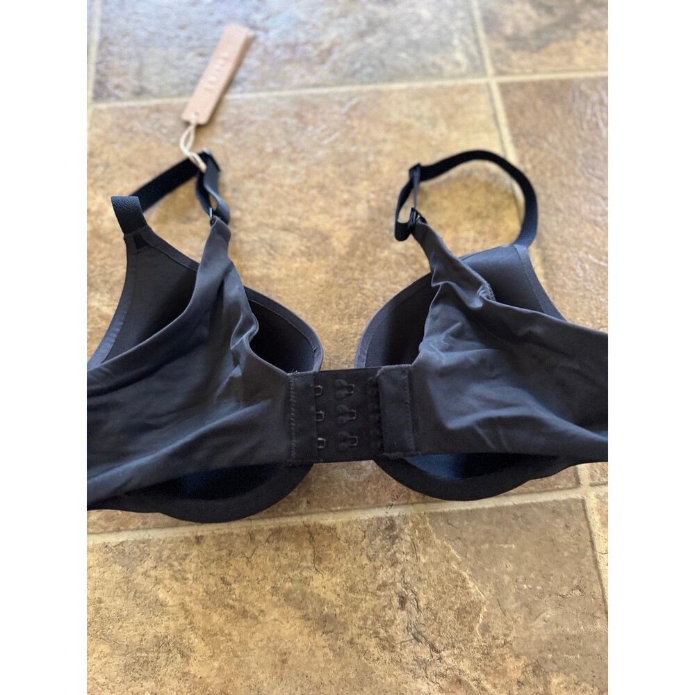 Skims Smoothing Intimates Full Coverage Lightly Lined Bra Onyx Size 32B - Picture 4 of 8